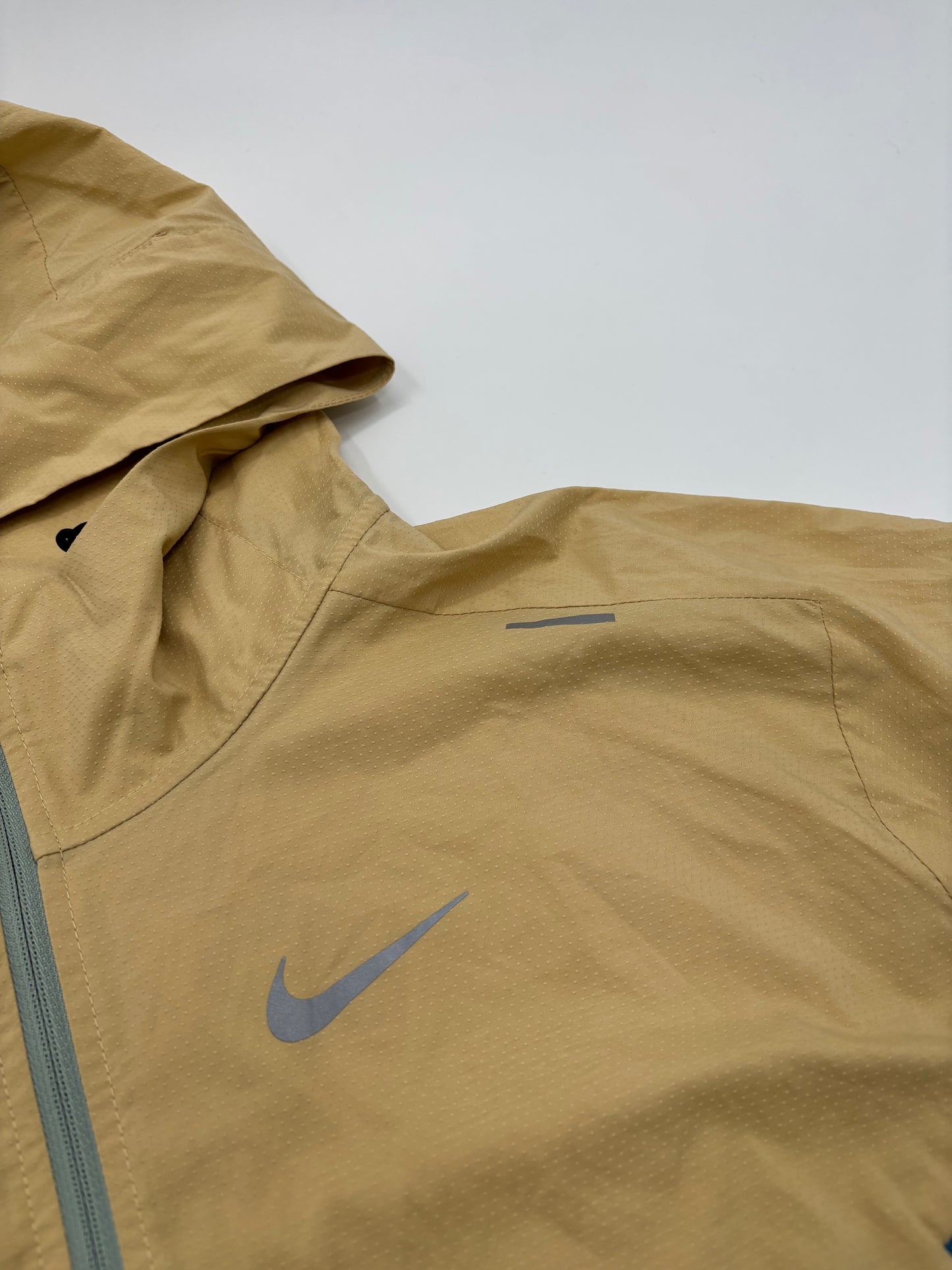 NIKE REPEL JACKET