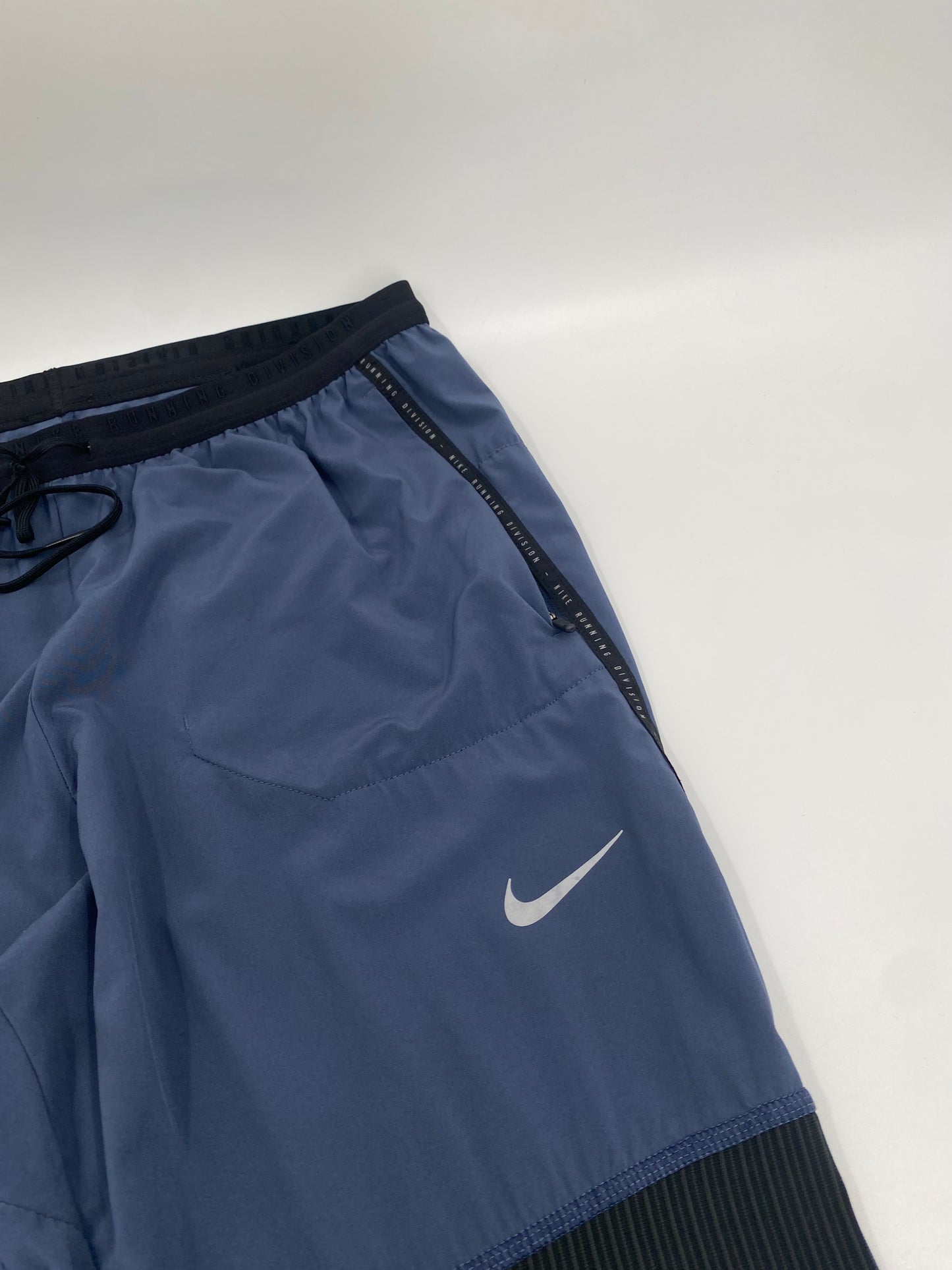 NIKE RUNNING DIVISION PANTS