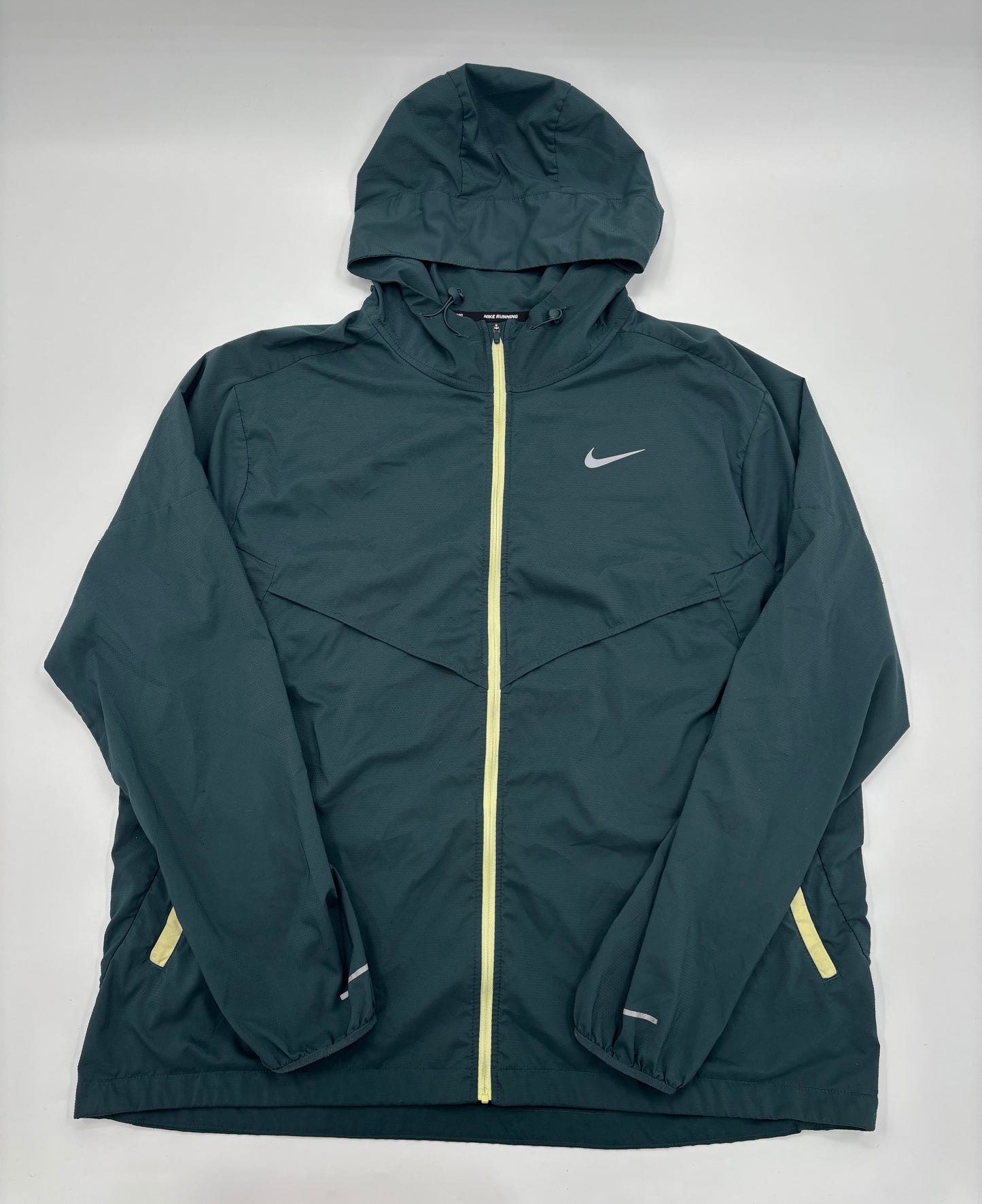 NIKE REPEL JACKET