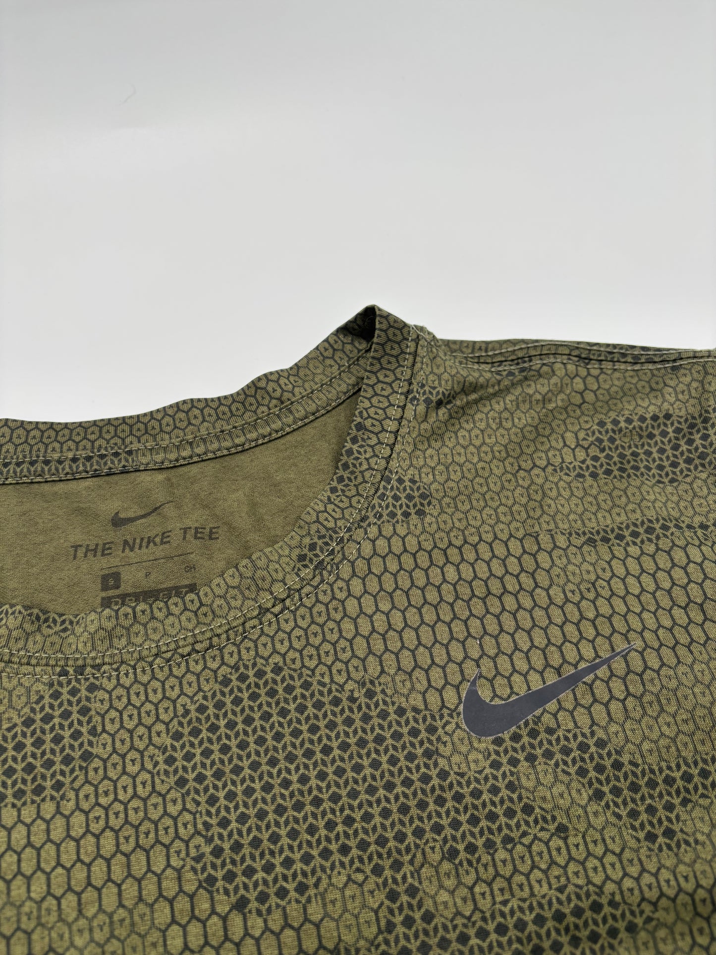 NIKE T-SHIRT