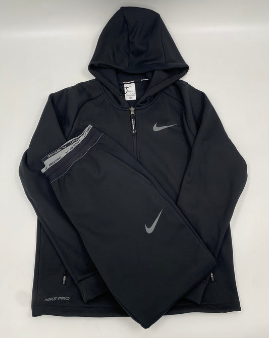 NIKE THERMA TRACKSUIT