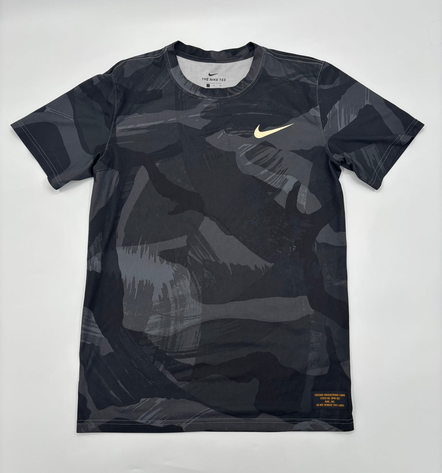 NIKE T-SHIRT