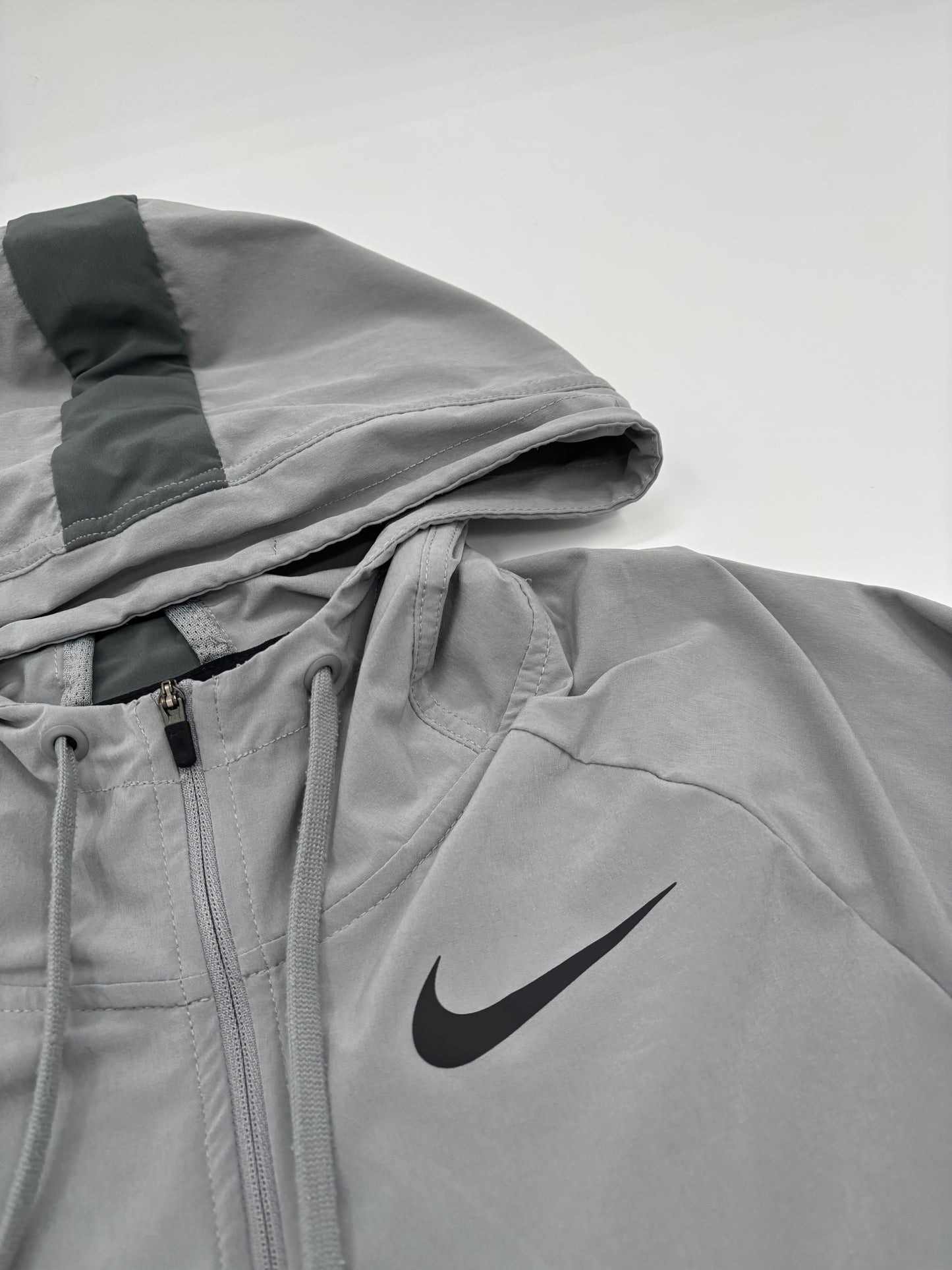 NIKE PRO HOODIE